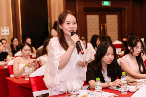 Workshop "Chiến Lược Điều Trị Mụn Kháng Trị Và Rối Loạn Hệ Vi Sinh Da"